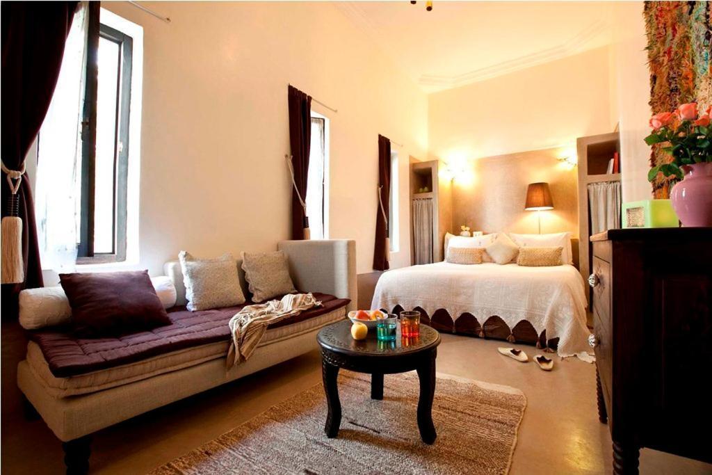 Riad Davia مراكش الغرفة الصورة